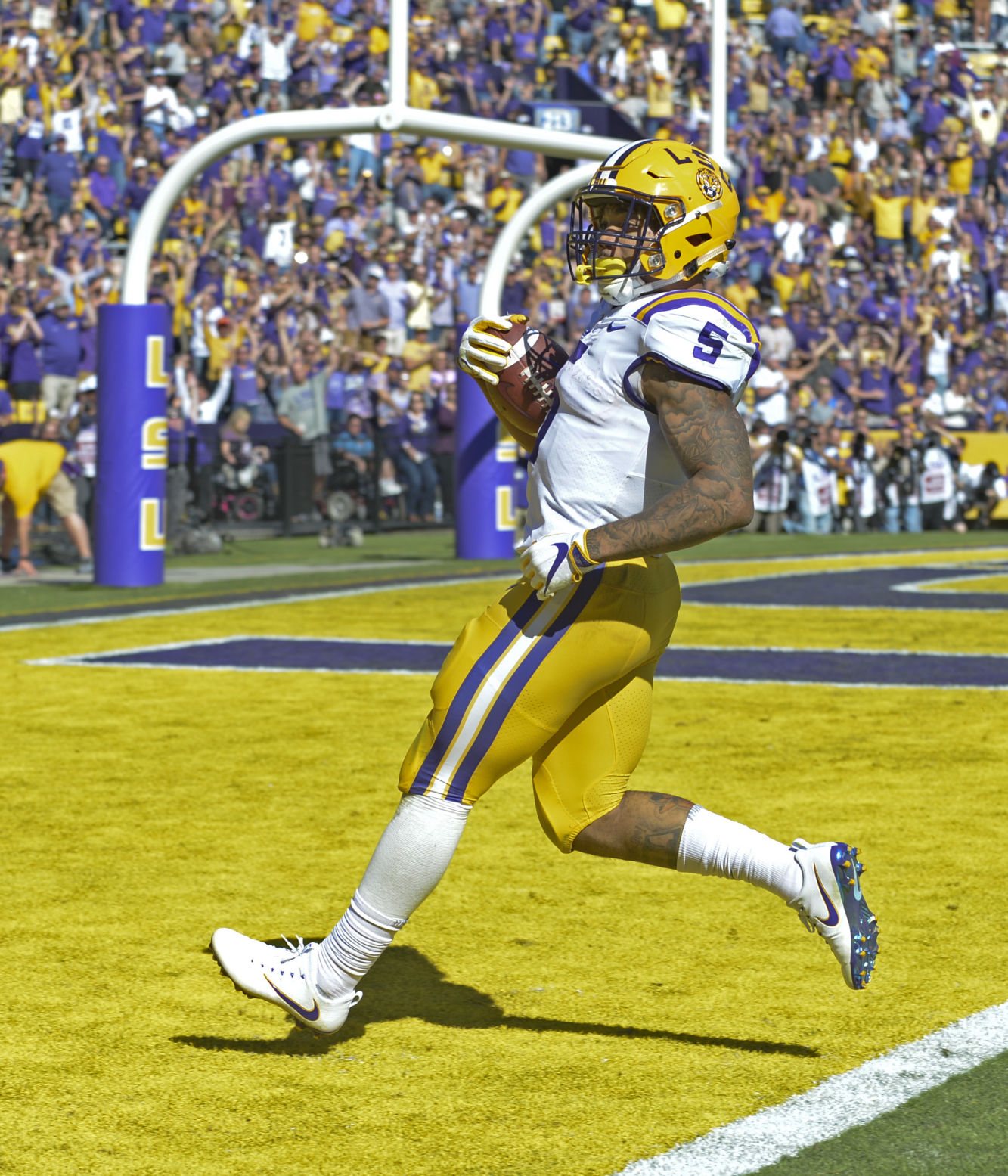 lsuarkansas.111217 HS 1434.JPG